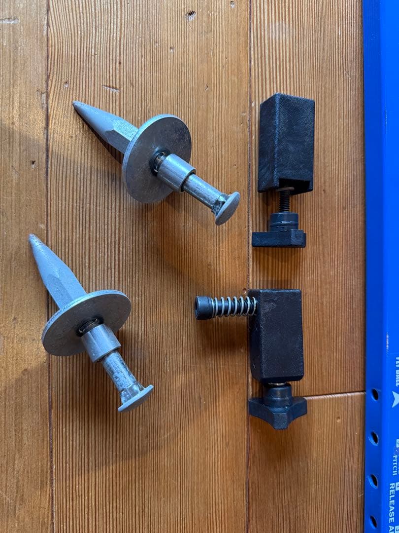 ルイスビルスラッガー 手動ピッチングマシン