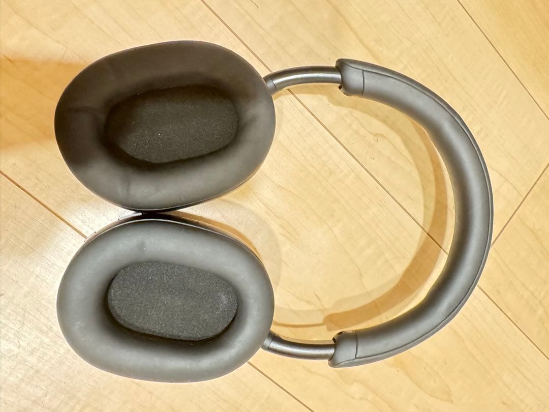 ソニー　ワイヤレスノイズキャンセリングステレオヘッドホン WH-1000XM5