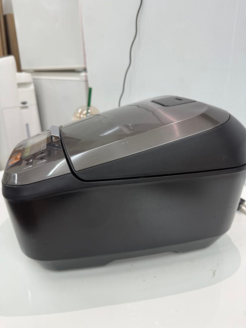 HITACHIIH炊飯ジャーRZ-TS104M