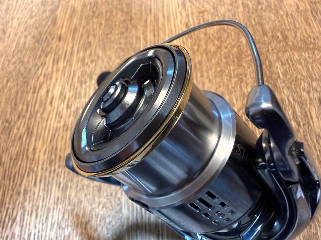 【美品】シマノ18ステラ2500SHG