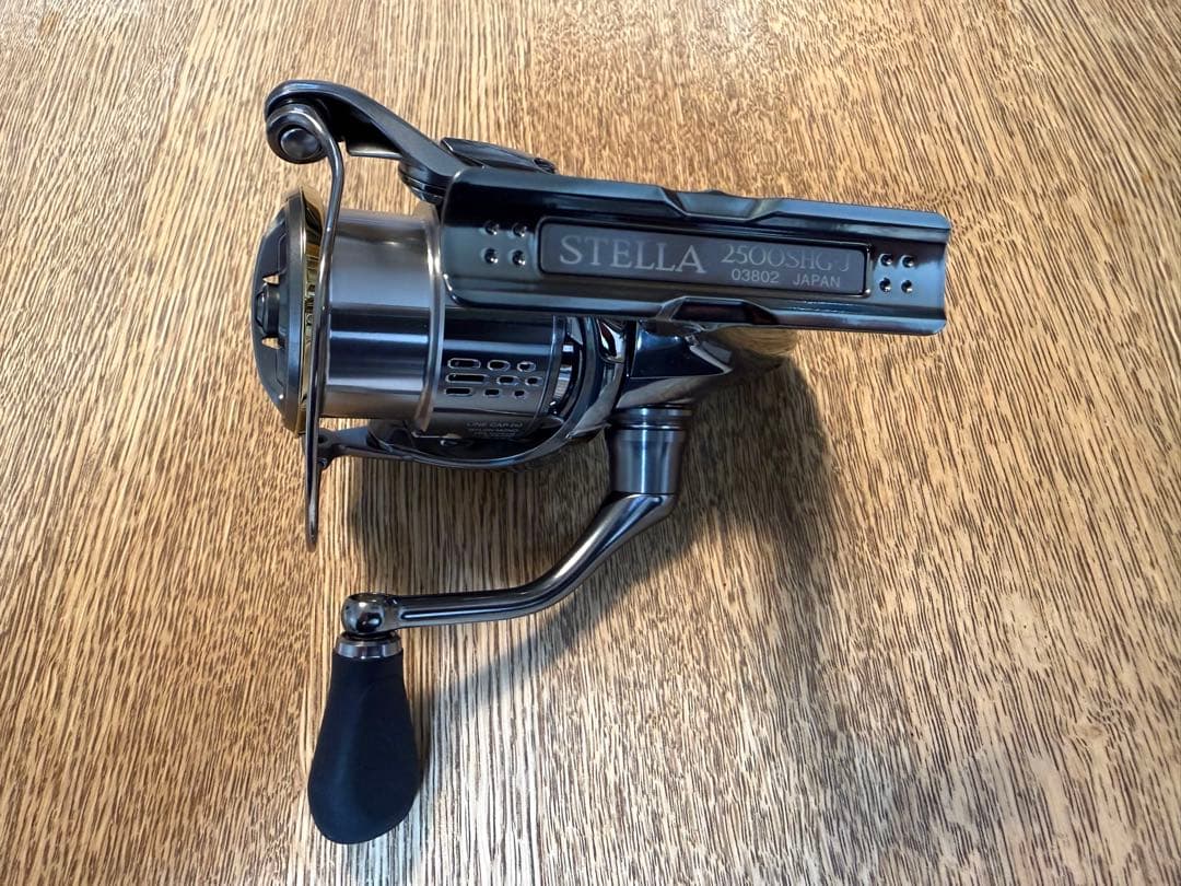 【美品】シマノ18ステラ2500SHG