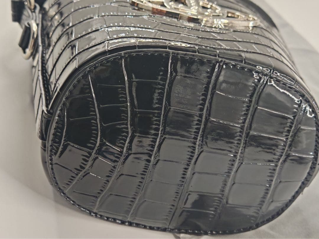 Vivienne Westwood クロコ型押しミニバケットバッグ ブラック美品