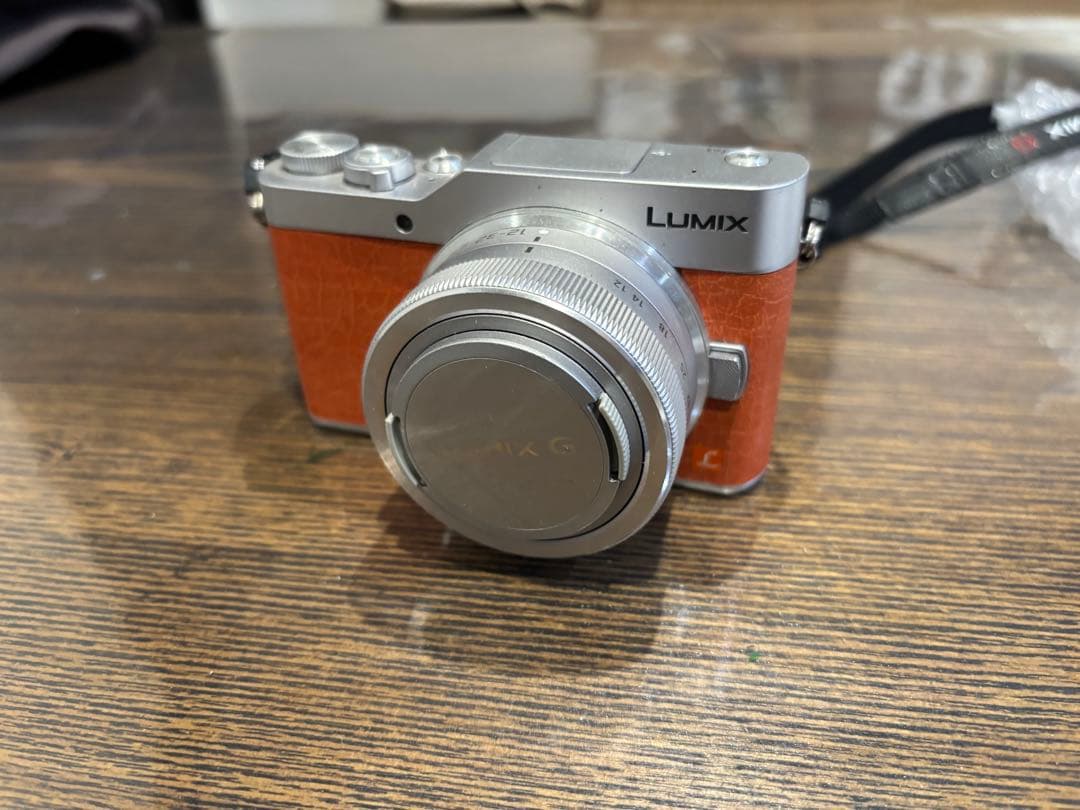 Panasonic LUMIX G DC-GF7W デジタル一眼レフカメラ