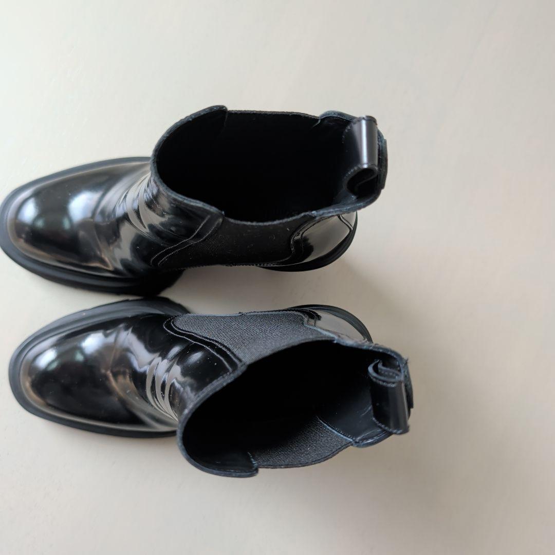 Alexander McQueen サイドゴアブーツ ブラック