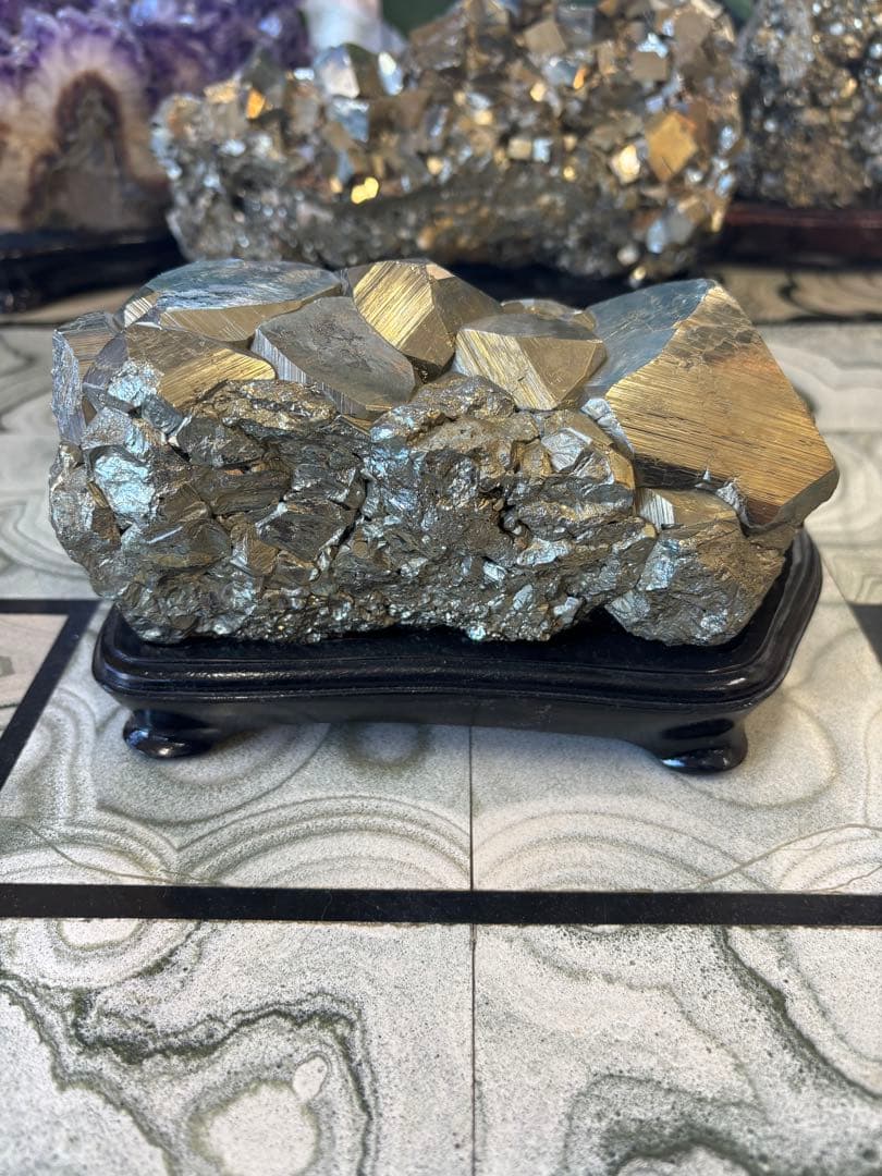 黄鉄鉱　パイライト　ストーン　鉱石　希少　置物　インテリア