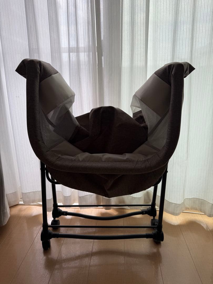 【美品】折りたたみベビーベッド コンパクト 持ち運び便利 出産準備