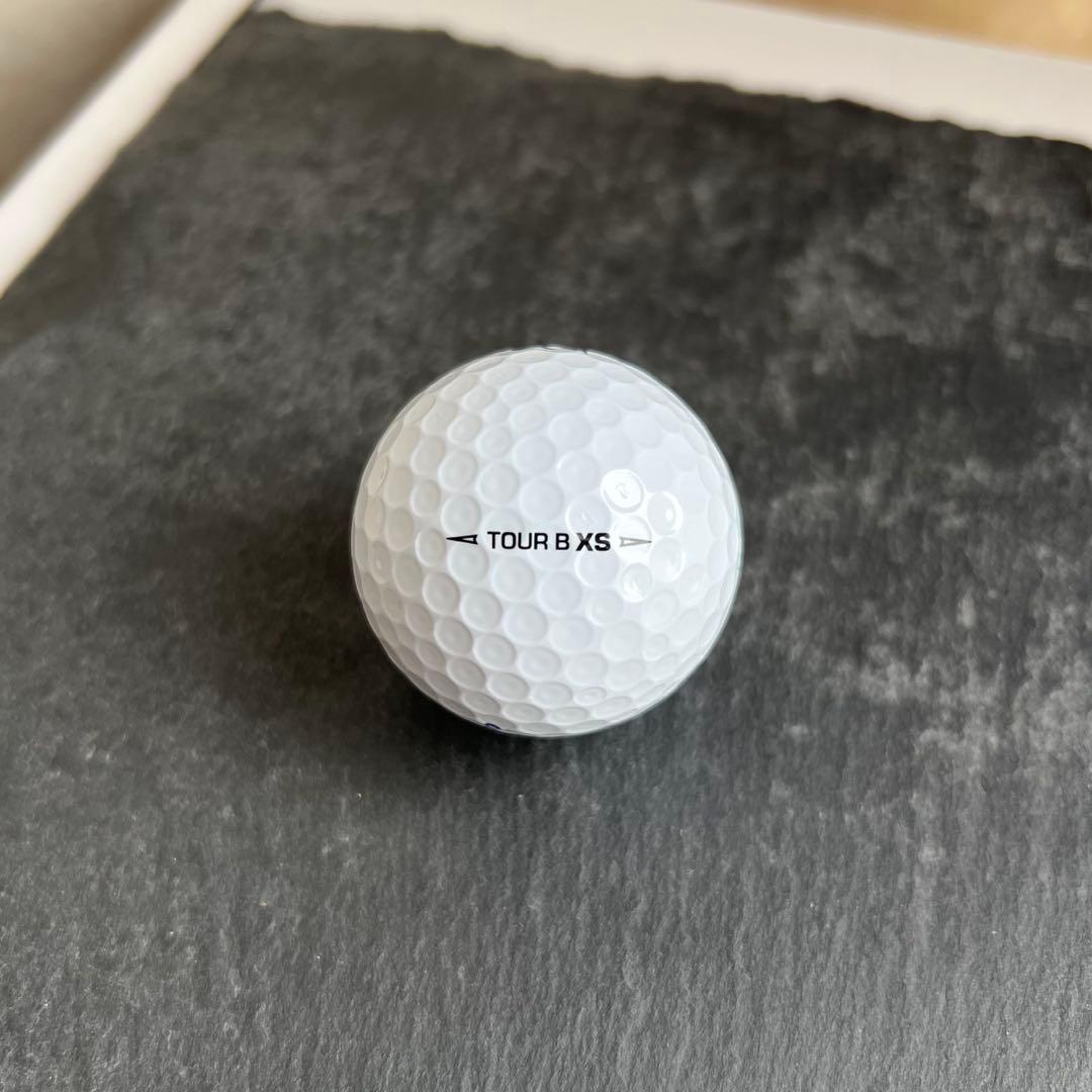 新品　ブリヂストンゴルフボールTOUR B XS　BRIDGESTONEGOLF