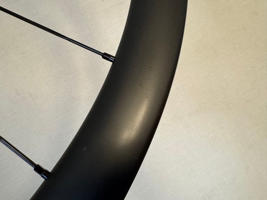 BONTRAGER AEOLUS ELITE 35 DISC チューブレス