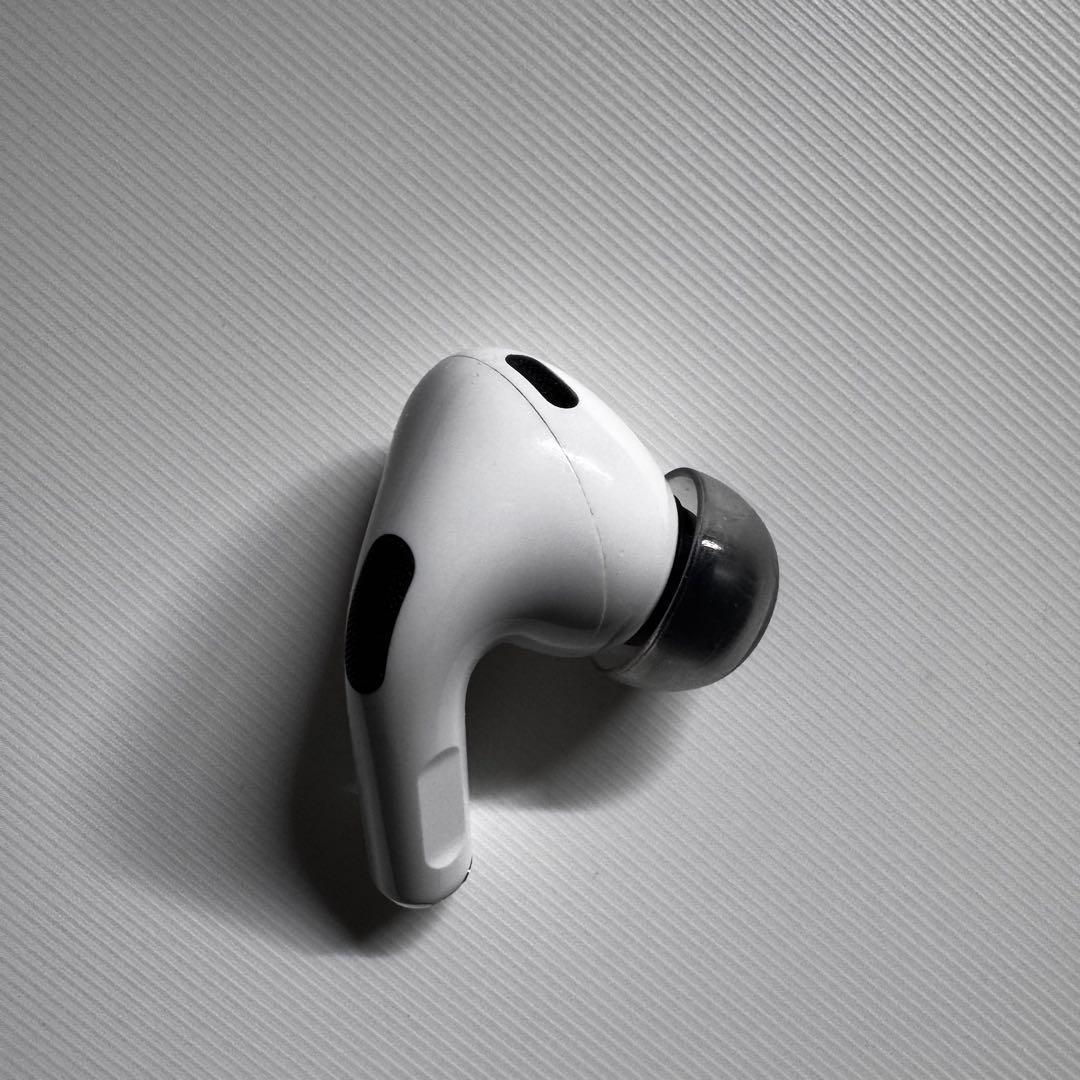 AirPods Pro 2（USB-Cモデル）+AZLAイヤーチップ＆黒ケース付