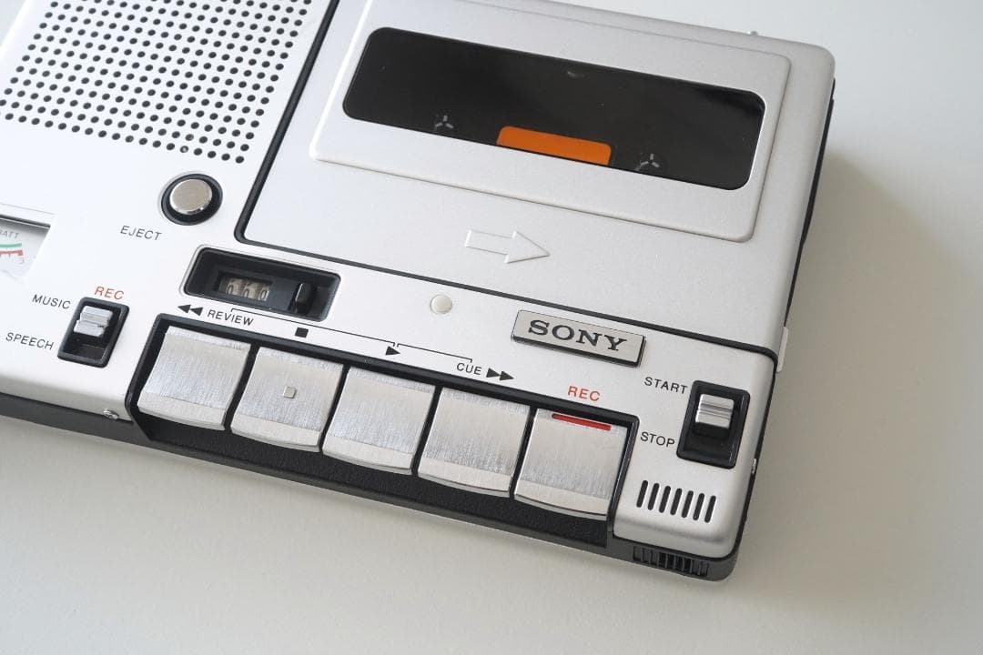 美品・整備品 SONY カセットレコーダー TC-1100 ケース付き・動作品