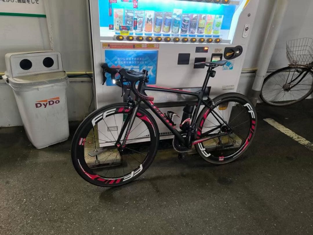 FAST FORWARD F6R カーボンホイール　ホイールバック付