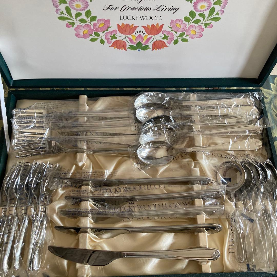 ラッキーウッド　カトラリーセット（マリエッタ）ディナーセット〈40本セット〉