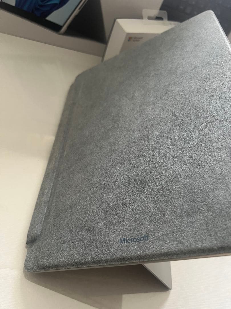 極美品Surface Pro8/8GB/256GB+純正キーボード+純正マウス