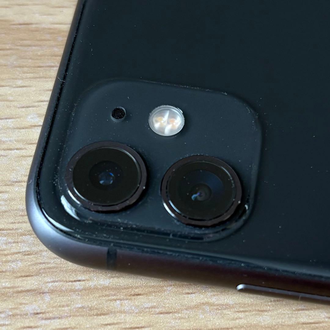 山岡　iPhone11 128gb ブラック