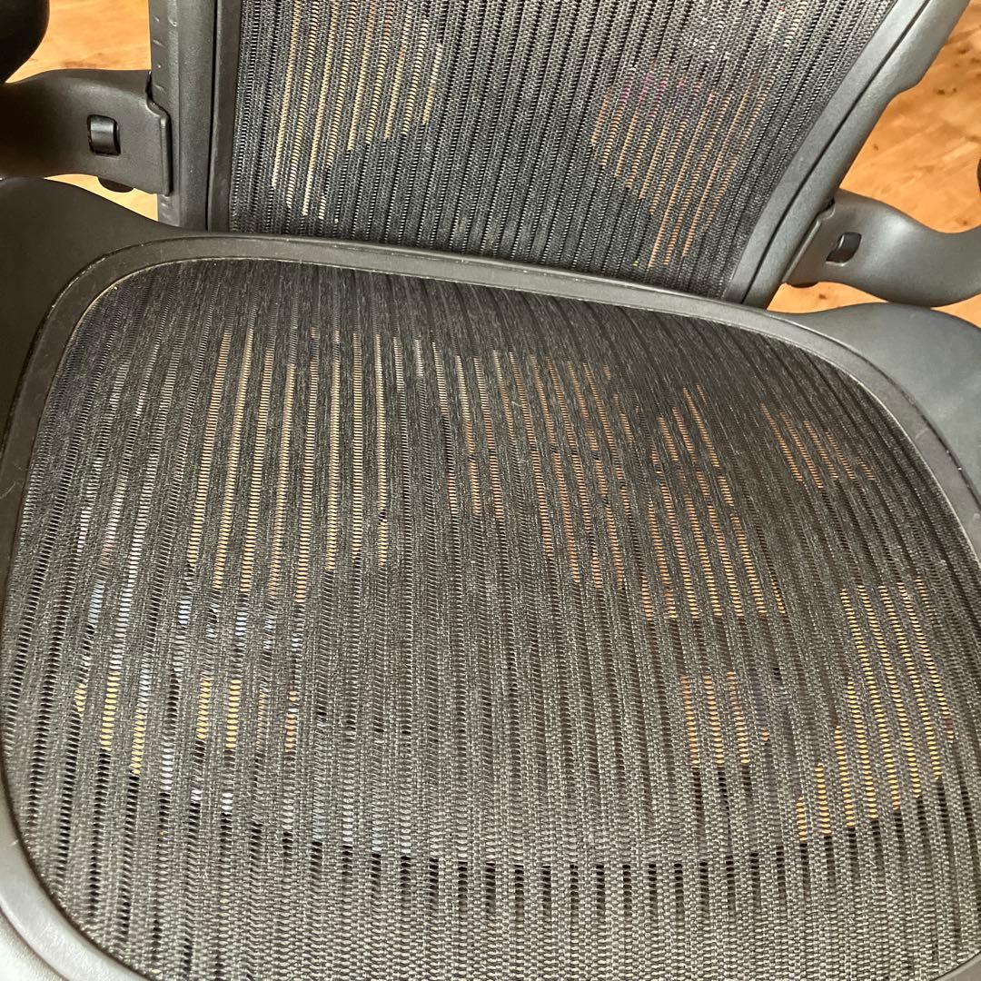 ハーマンミラー　アーロンチェア　中古