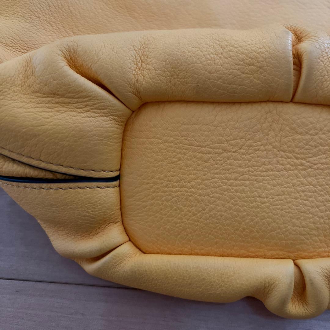 CELINE セリーヌ　ワンショルダー　イエロー レザー バッグ