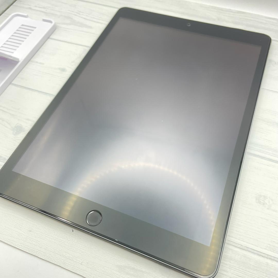 【お値打ちセット】セルラー iPad 第7世代 キーボードケース＋ペンシルセット