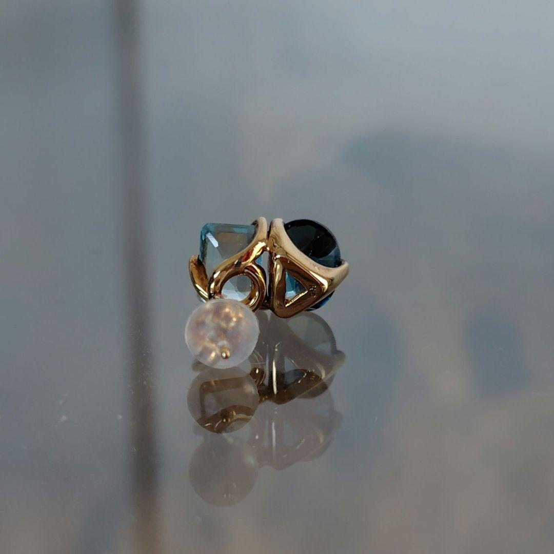 ヒマリ ミューズ 2 ストーン シングル プチ ピアス ブルー