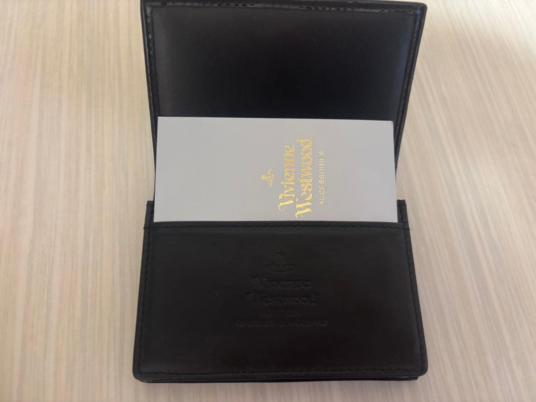 Vivienne Westwood 黒色 名刺入れ