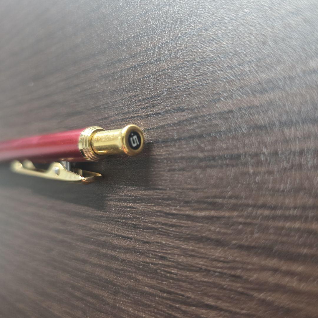 グラフギア1000 韓国限定モデル 赤