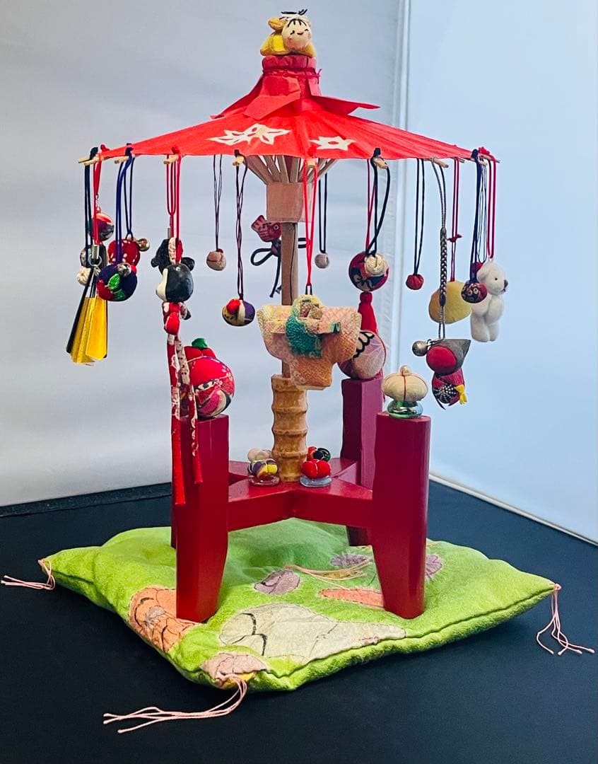 雛祭り用 ハンドメイド傘型さげもん吊るし飾り台座布団付