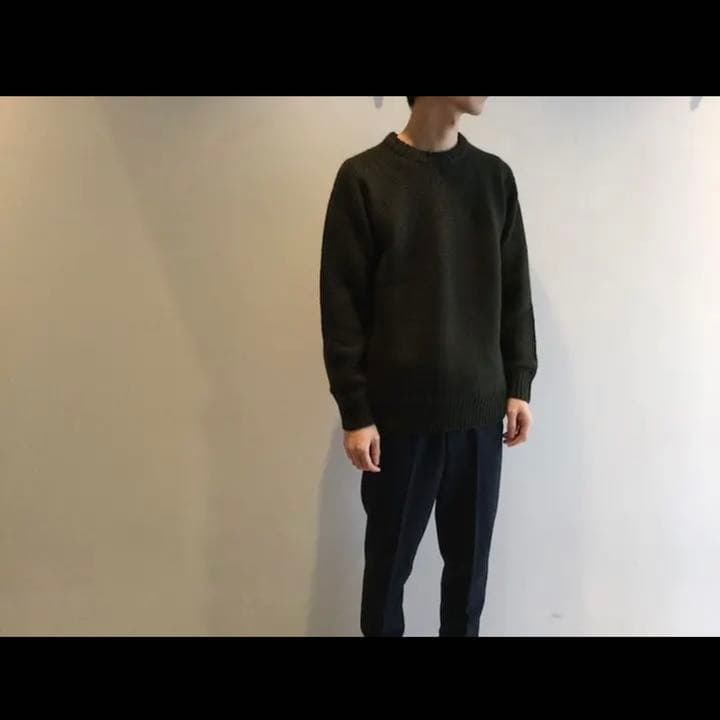 9*様 Comoli ハンドクルーネックニット ネイビー サイズ2