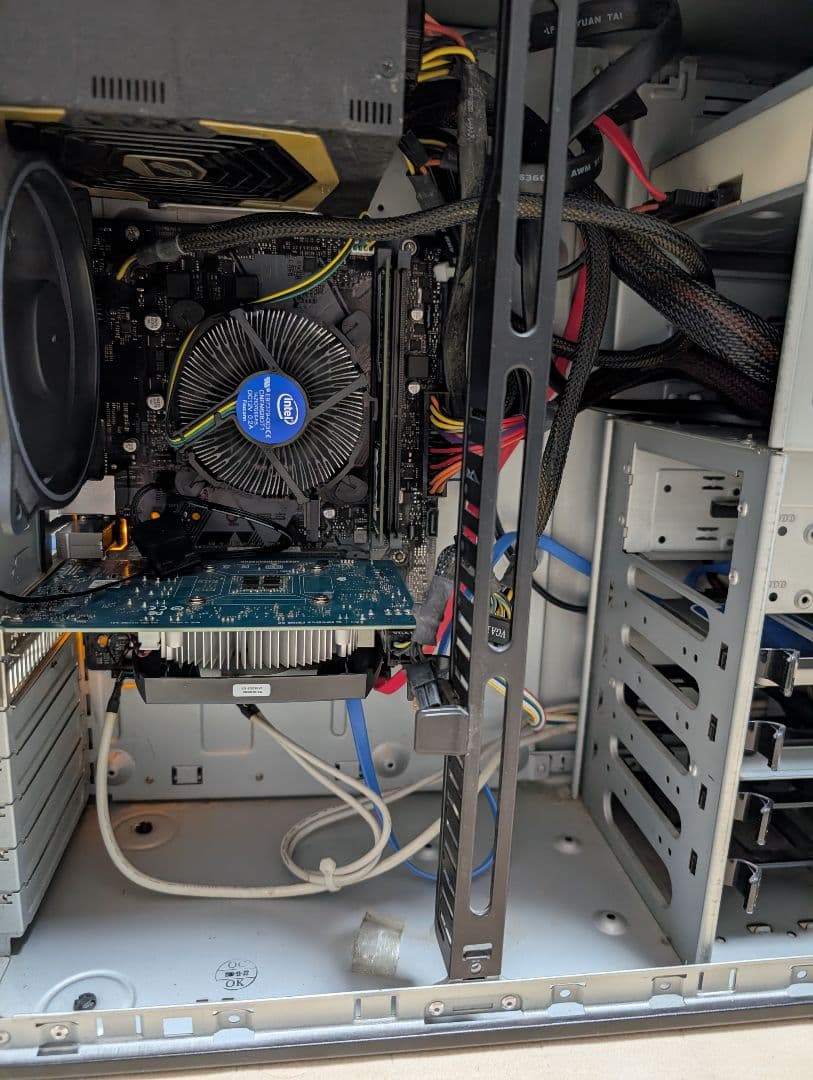 ライトゲーミングパソコン デスクトップパソコン pc