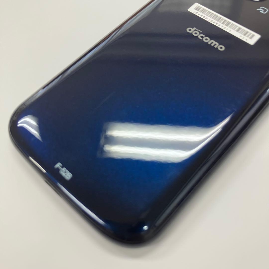 docomo らくらくスマートフォン F-52B