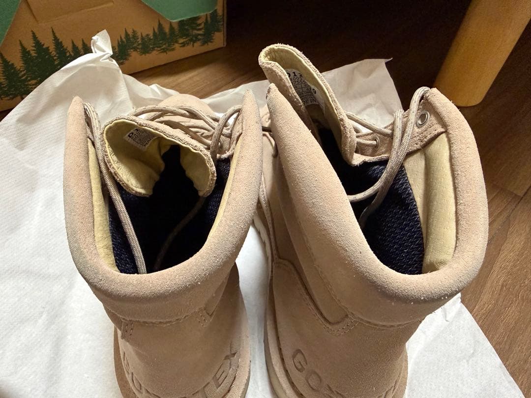 danner field ユナイテッドアローズ別注 ベージュ