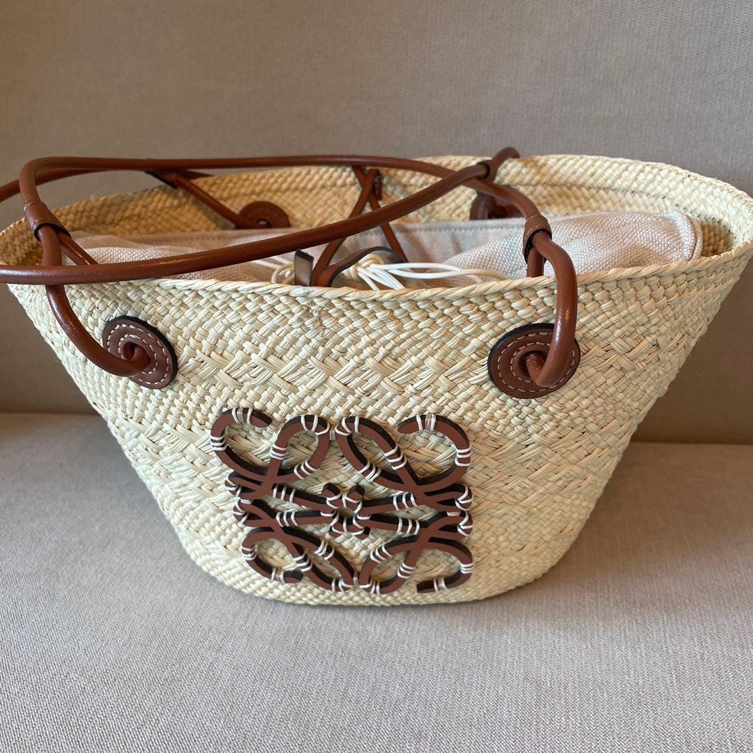【美品】ロエベ アナグラム　バスケットバッグ　スモール　かごバッグ