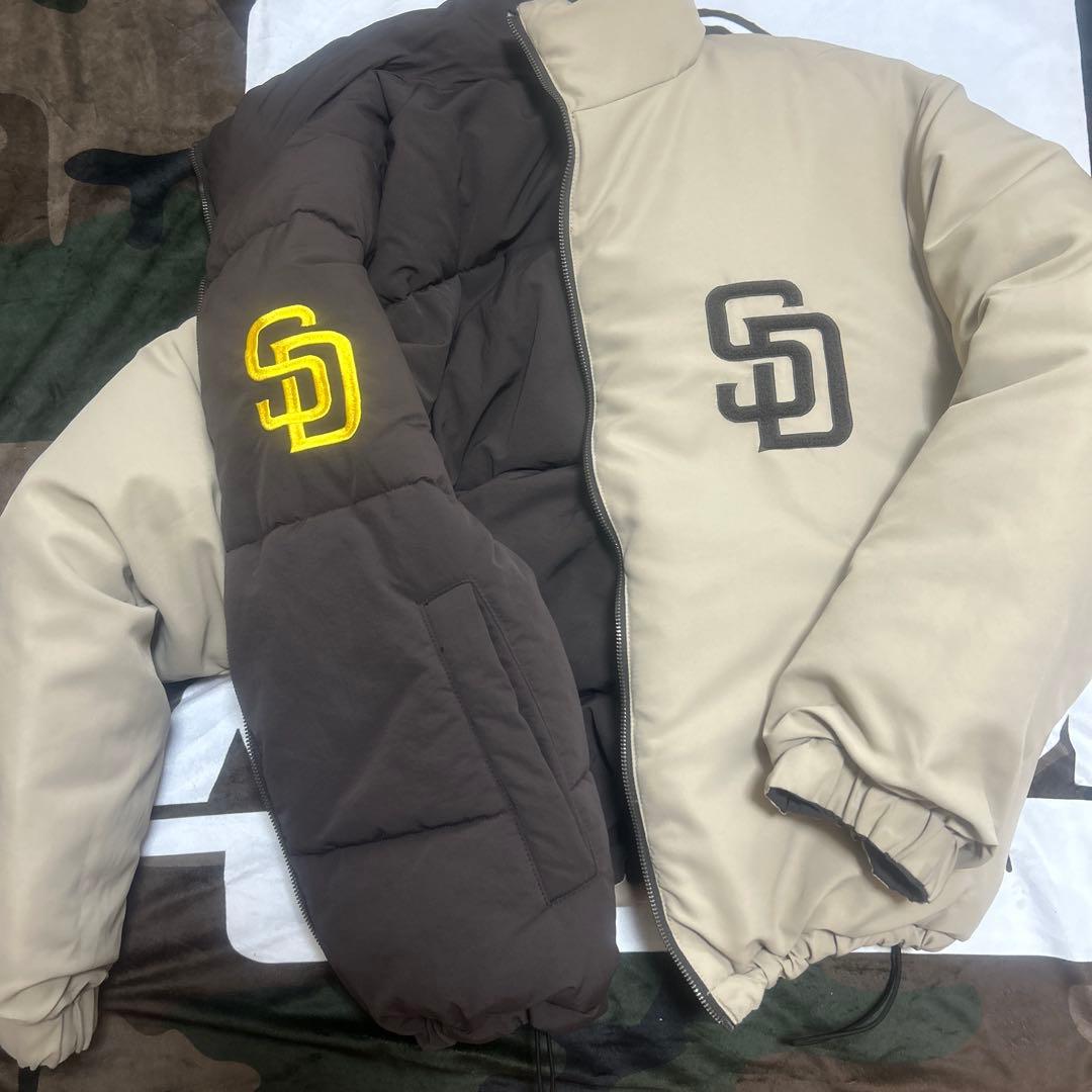 MLBダウンジャケット