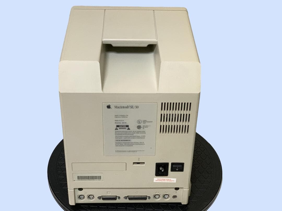 M8931 Apple アップル Macintosh SE/30 ジャンク品