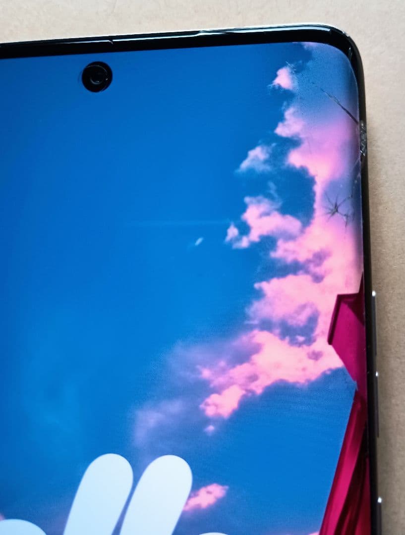 Motorola edge 50s PRO 本体のみ 画面ひび割れあり