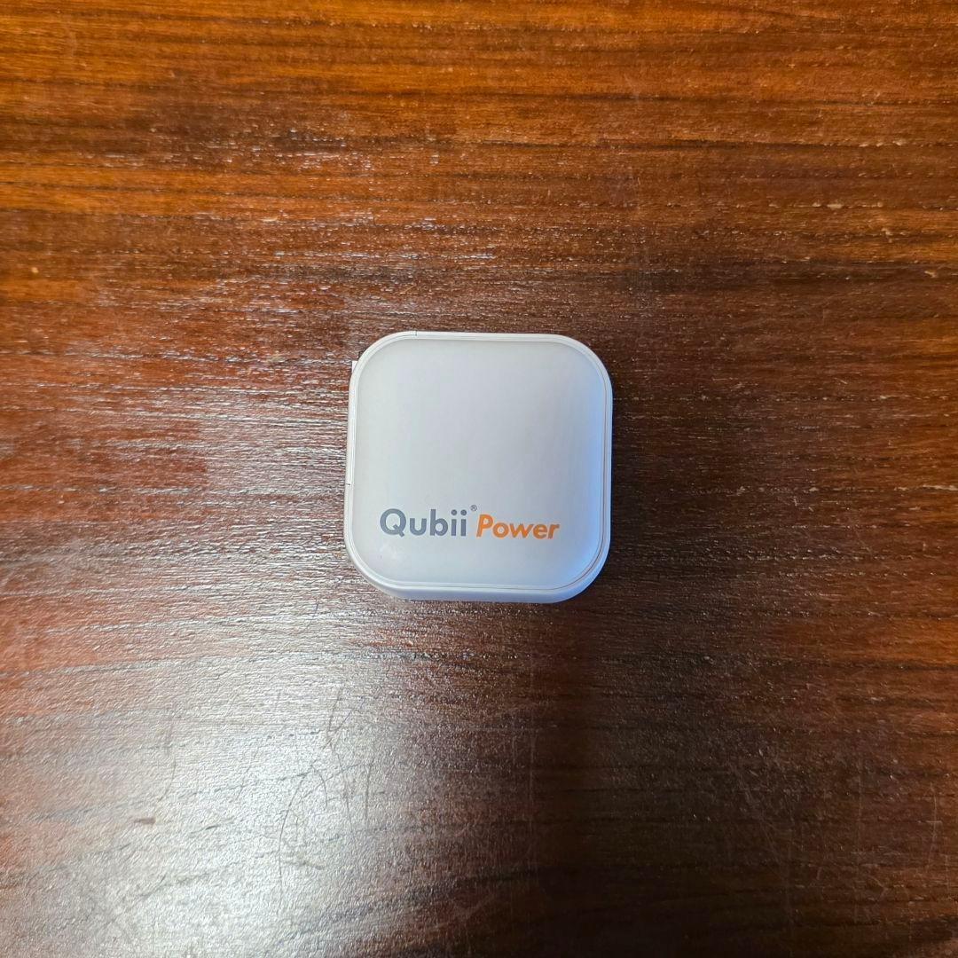 Maktar Qubii Power【充電しながら自動バックアップ】
