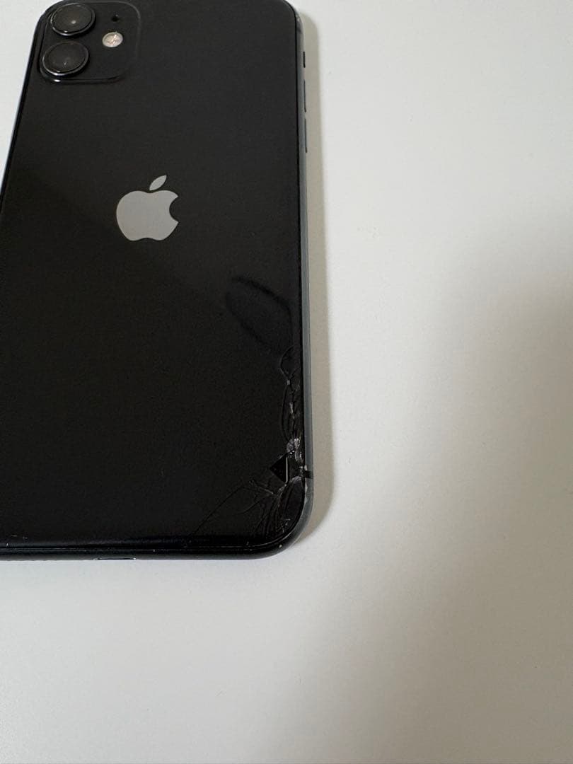 iPhone 11 ブラック 本体 64GB