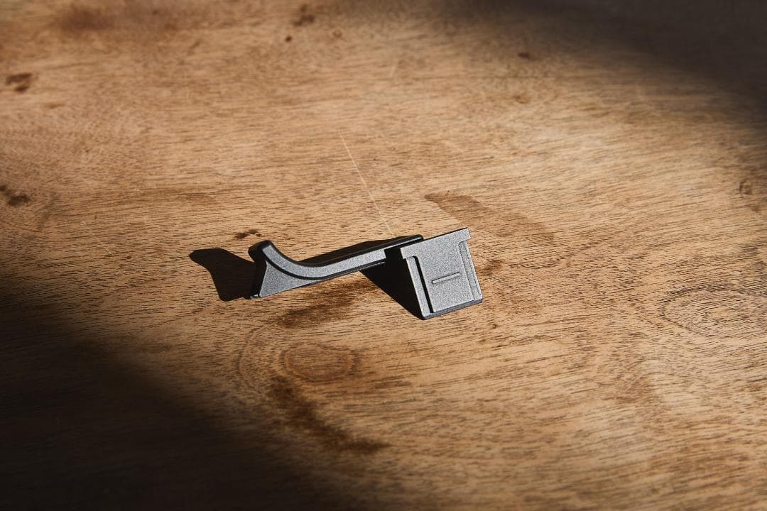 LEICA ライカ M11用純正サムレスト　元箱付き