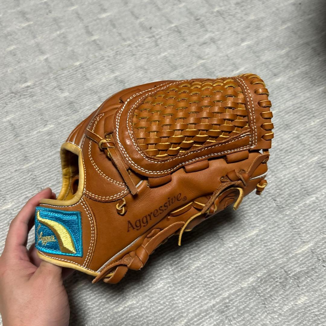 スラッガー軟式オーダーグラブ