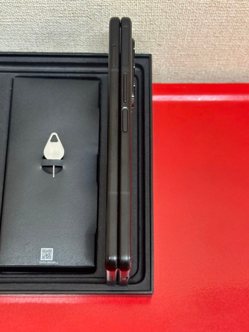 Galaxy Z Fold3 5G 256GB ブラック docomoドコモ国内