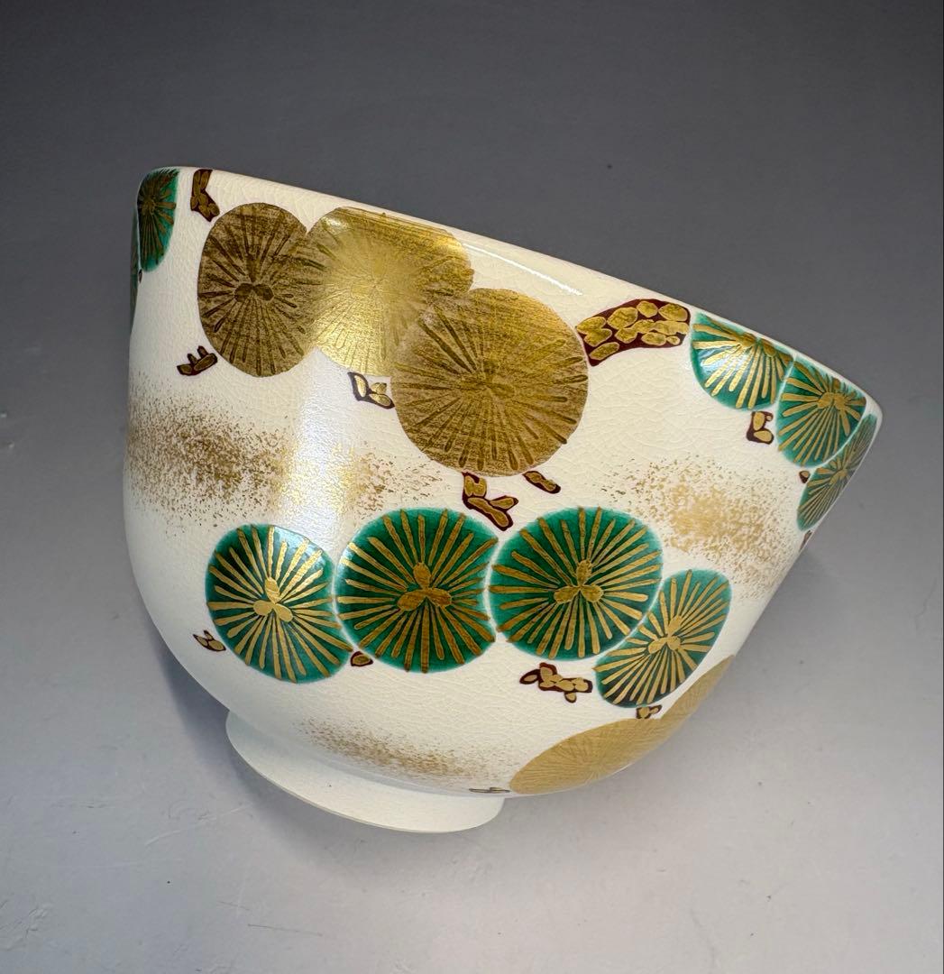 【中古品】福本未来造　色絵唐松茶碗（共箱）