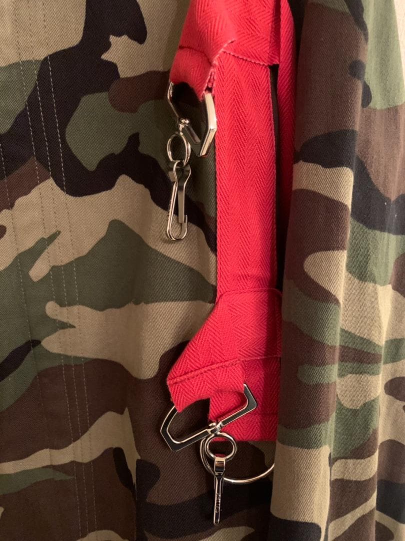 【美品】CELINE セリーヌ 2W860494M ハーネス付き 迷彩 コート