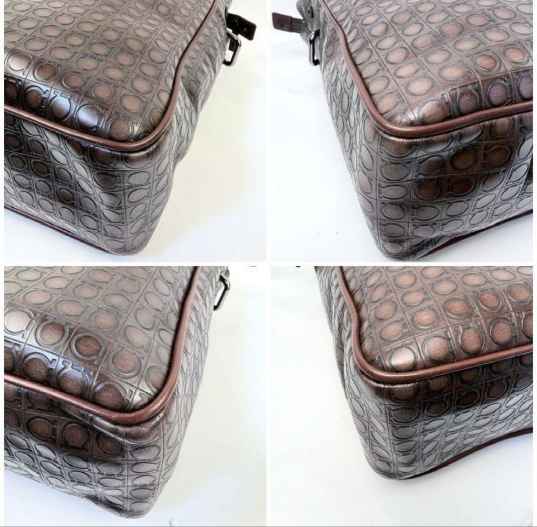 【未使用品・最高級品】サルヴァトーレ・フェラガモ 　ビジネスバッグ