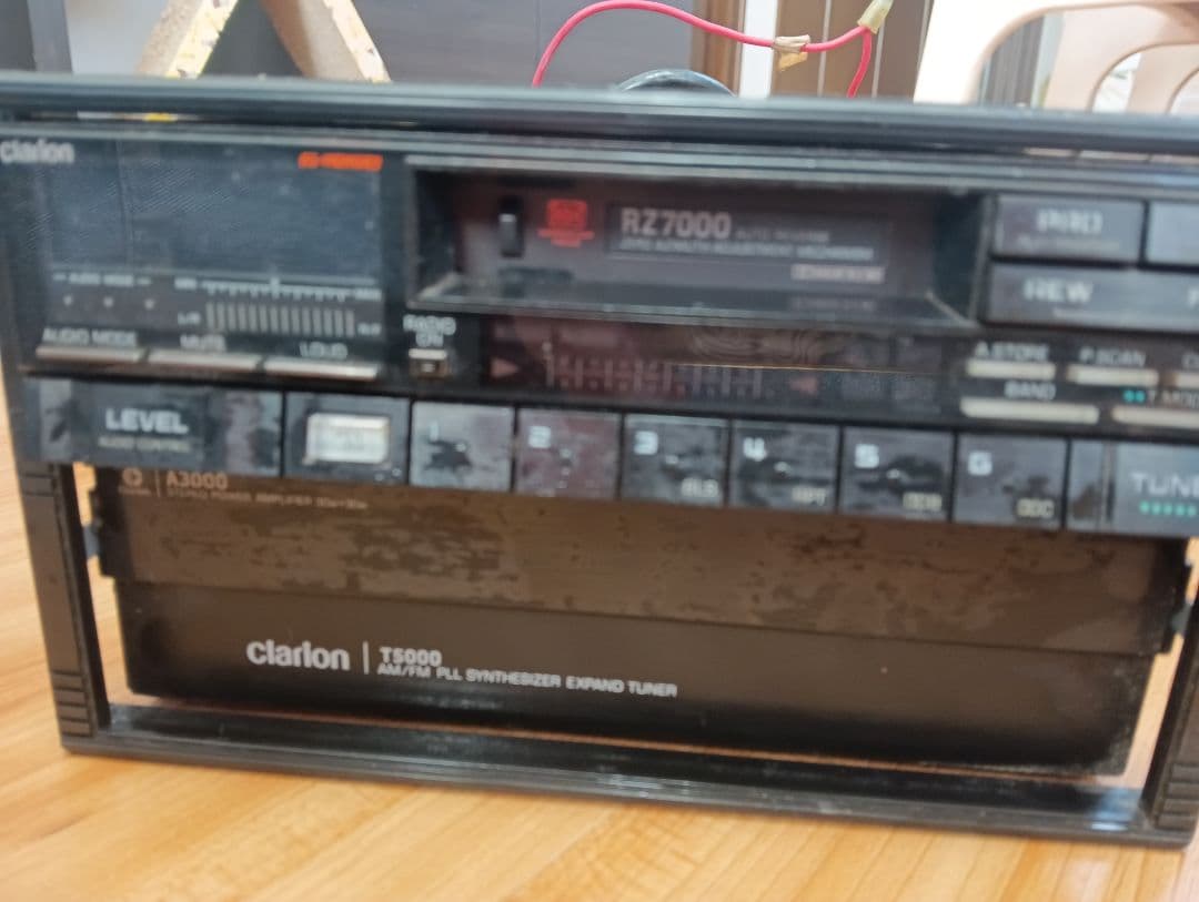 Clarion RZ7000 カセットデッキ AM/FMラジオ