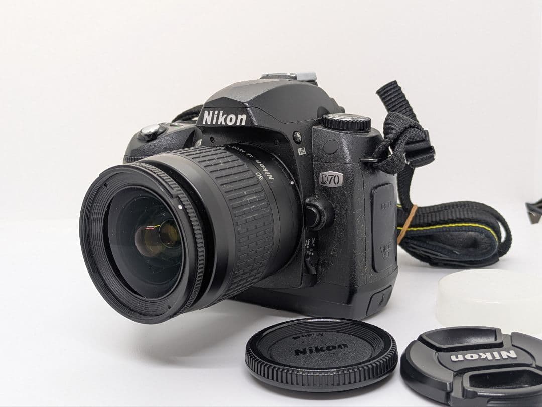 1月20日限定販売♪【超お得】Nikon D70 ダブルズームキット