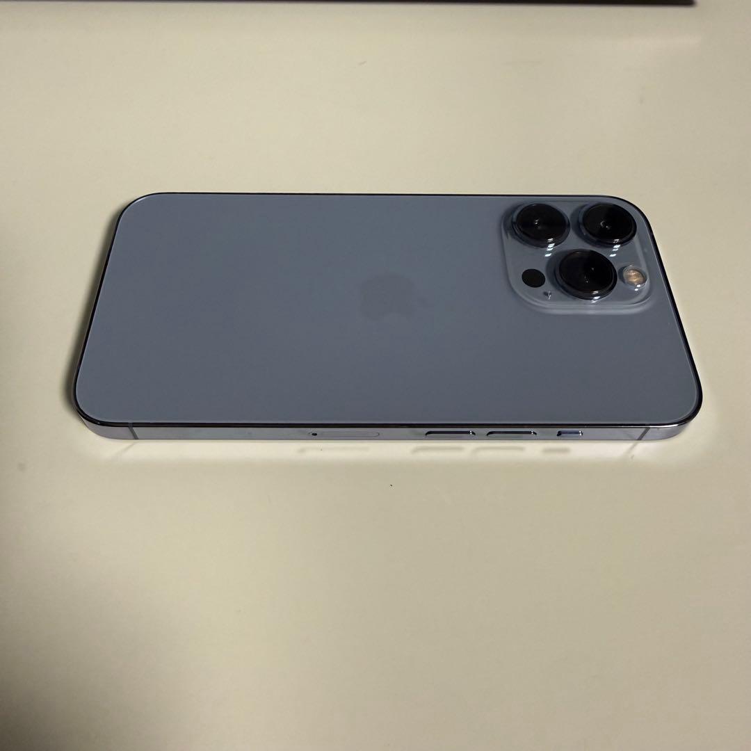 【Apple】iPhone 13 Pro 256GB バッテリー75%
