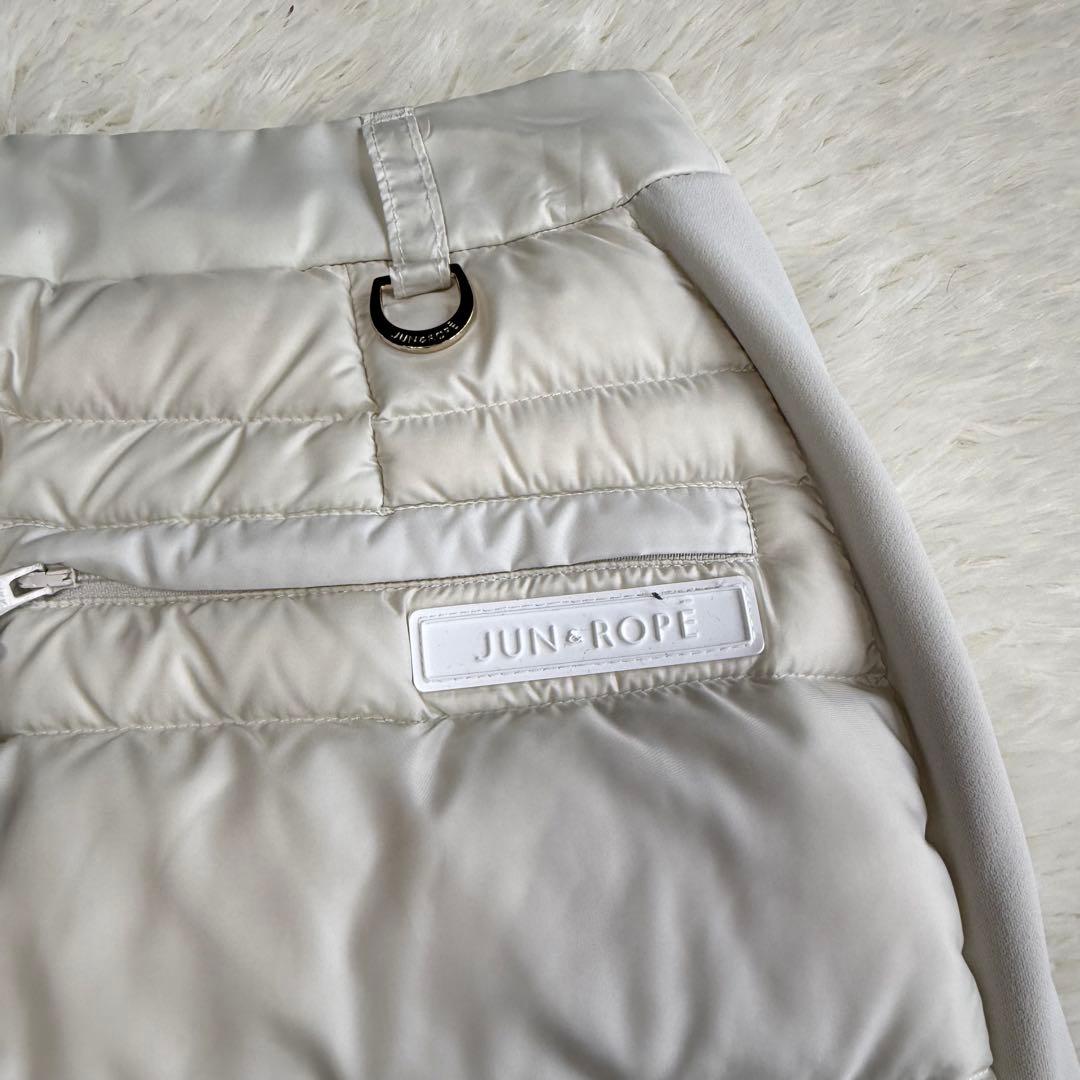 【ジュンアンドロペ】美品✨ダウンスカート アイボリー サイドロゴ Mサイズ