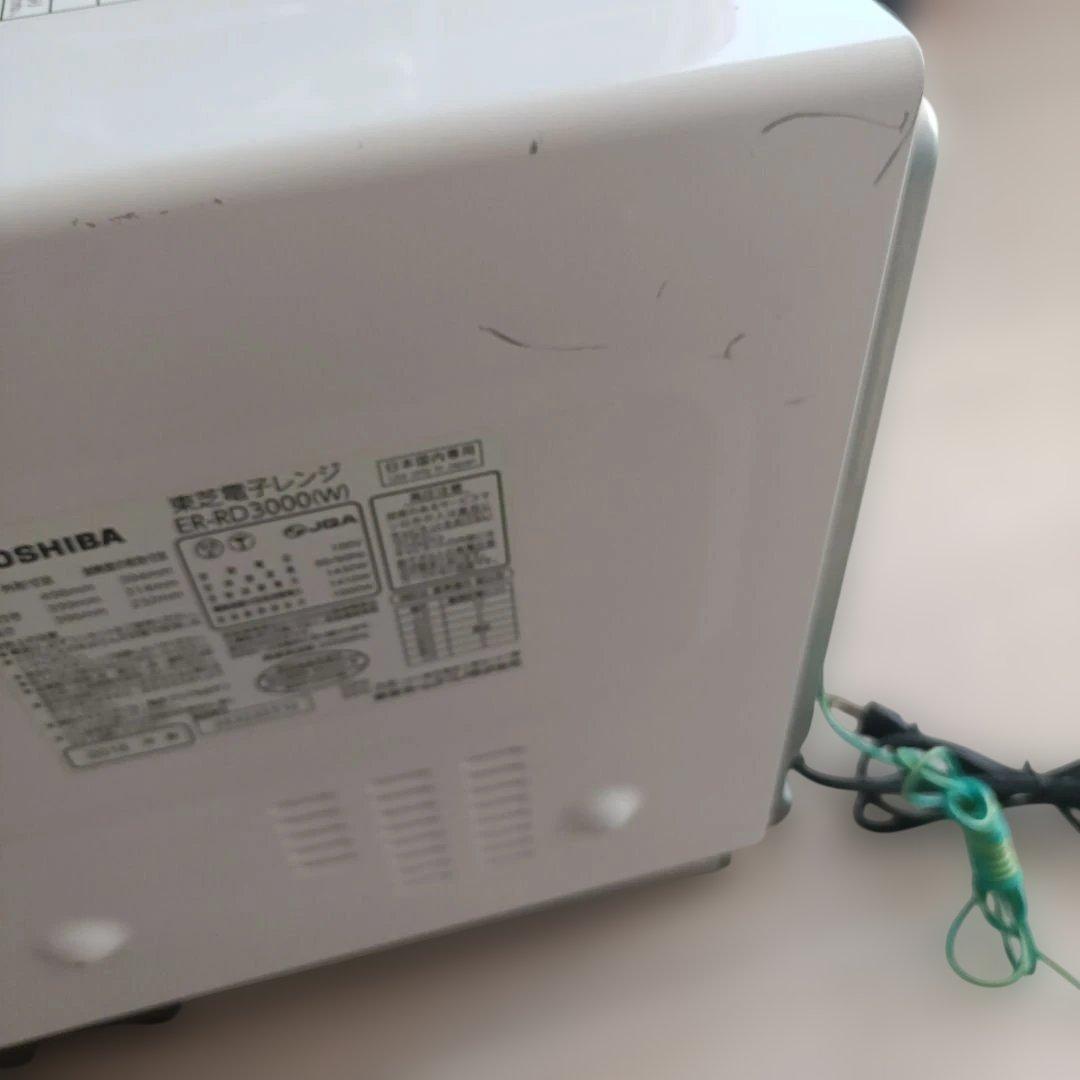 TOSHIBA 電子レンジ　ER-RD3000(W) 2018年製　天板付き
