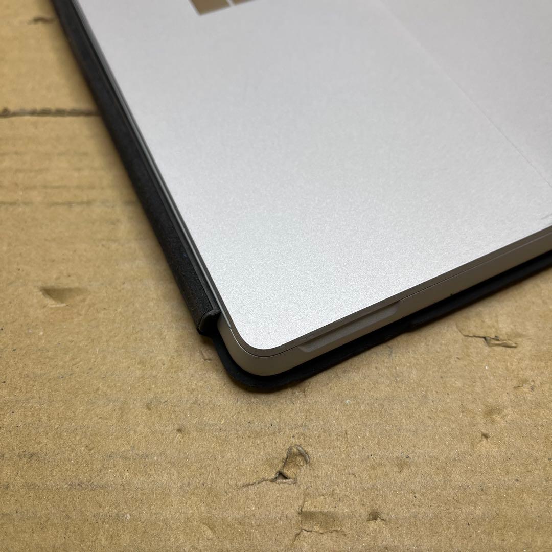 Microsoft Surface GO2 Core M3 10.5インチ