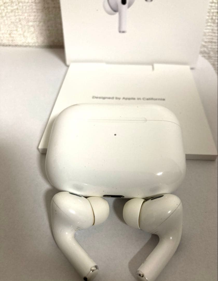 美品 AirPods Pro 第2世代 MQD83J/A