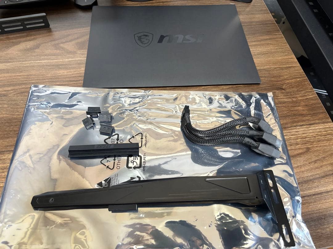 グラフィックボード・グラボ・ビデオカード MSI GeForce RTX 3090 Ti BLACK TRIO 24G