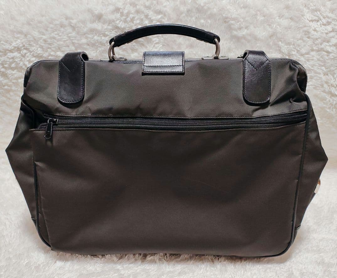 PIEROGUIDI リネアボールド ドクターバック 大容量